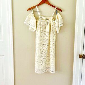 Solitaire Swim lace off shoulder bathing suit cover up size Small NWT
